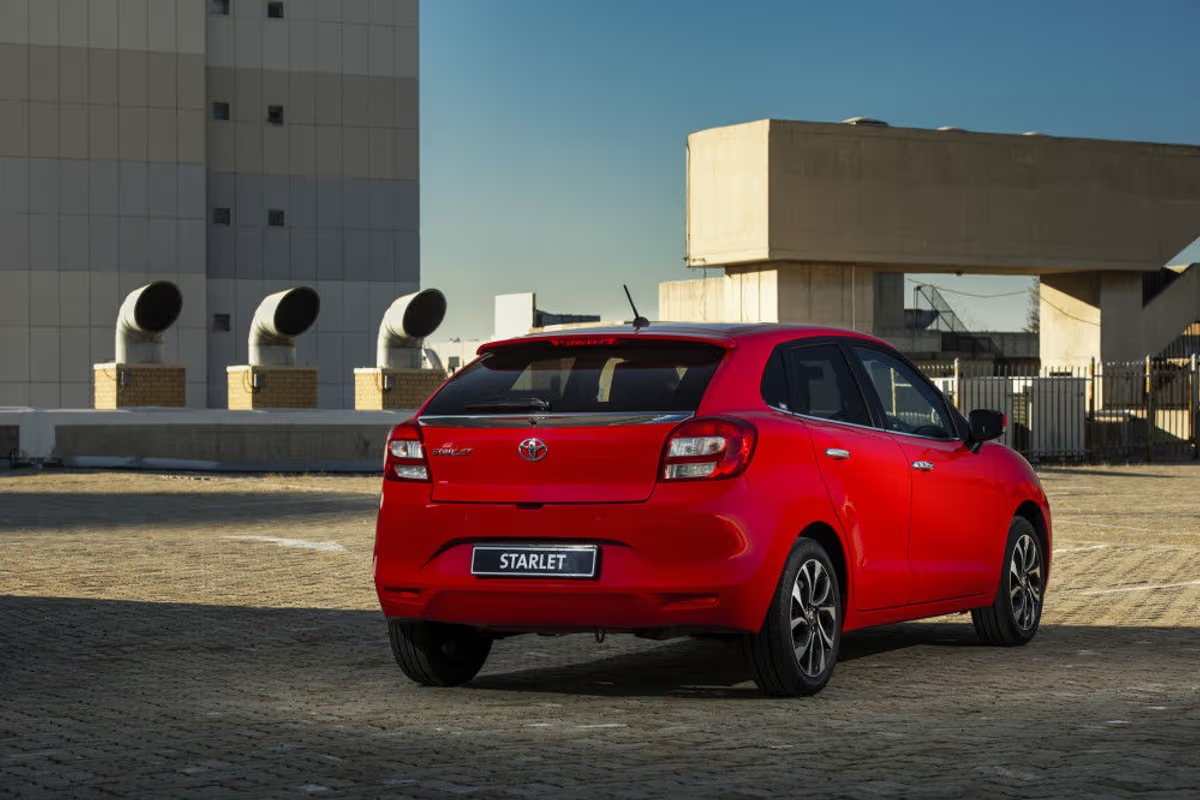 2025 TOYOTA STARLET GLS 4
